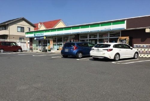 ファミリーマート　厚木上依知店の画像