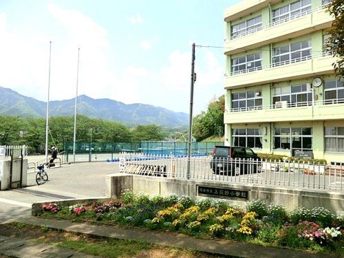 上荻野小学校の画像