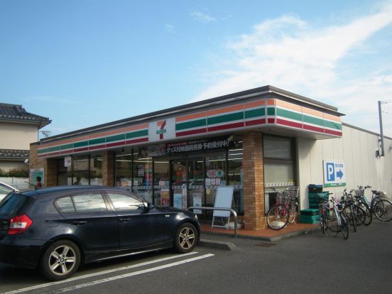 セブンイレブン　町田金森店の画像