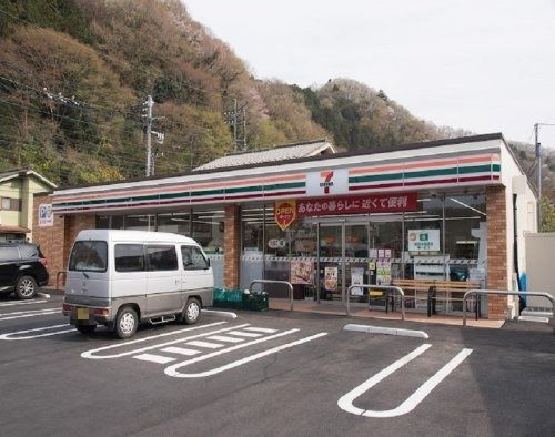 セブンイレブン　高尾山インター店の画像