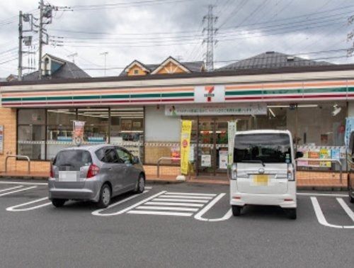 セブンイレブン　八王子東中野店の画像