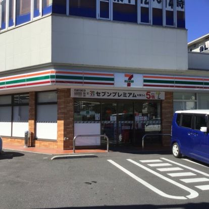 セブンイレブン　北八王子駅西口店の画像