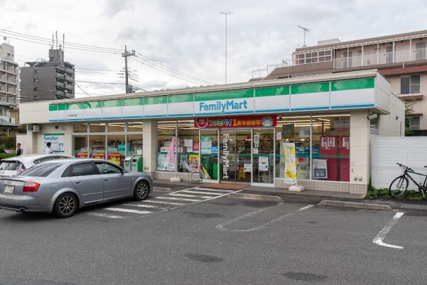 ファミリーマート　八王子堀之内店の画像