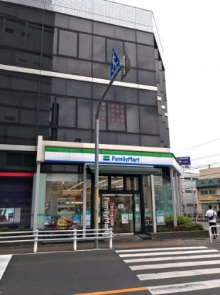 ファミリーマート 田無駅前店の画像