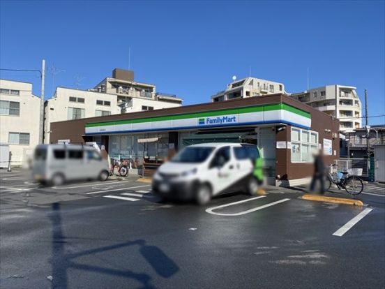 ファミリーマート 世田谷廻沢店の画像