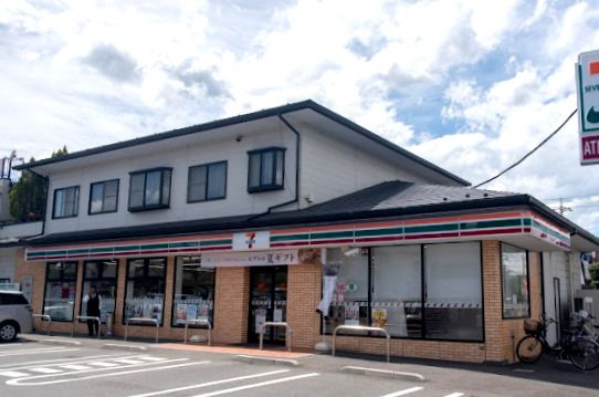 セブンイレブン 東大和中央4丁目店の画像