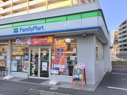 ファミリーマート 東大和桜が丘二丁目店の画像