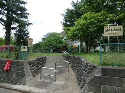 金井町栗谷児童公園の画像