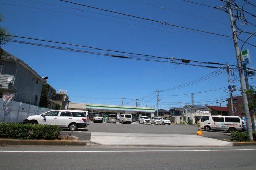 ファミリーマート 青梅新町四丁目店の画像