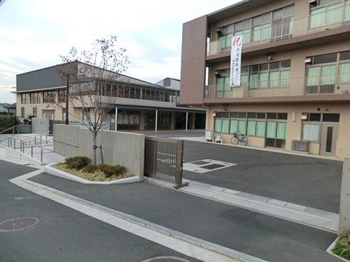 横浜市立早渕中学校の画像