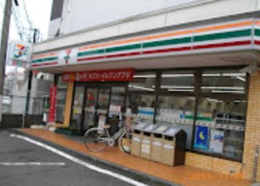 セブンイレブン 梶ケ谷大塚店の画像