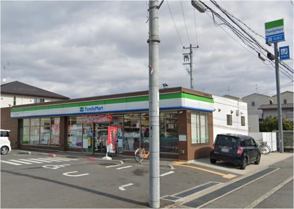 ファミリーマート 東大阪玉串町西店の画像