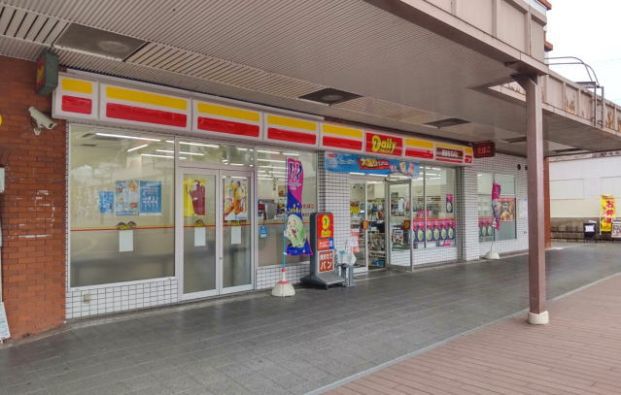 デイリーヤマザキ 箕面駅前店の画像
