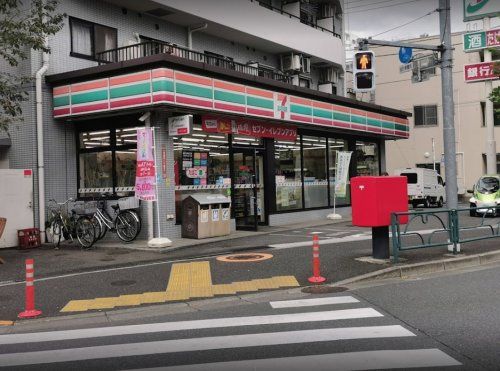 セブンイレブン 善福寺店の画像