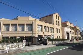 神戸市立西須磨小学校の画像