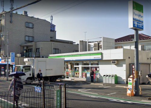 ファミリーマート 練馬大泉小学校北店の画像