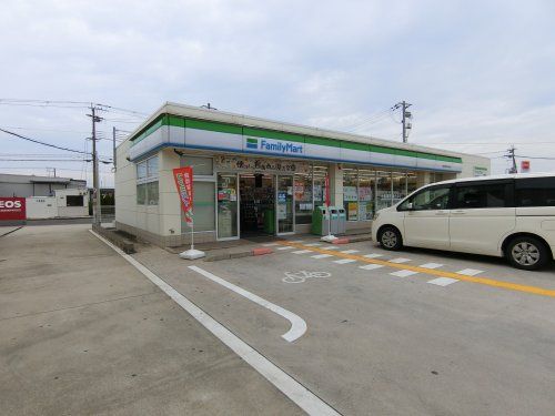 ファミリーマート　小浦岸和田北インター店の画像