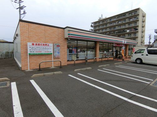 セブンイレブン　岸和田春木泉町店の画像