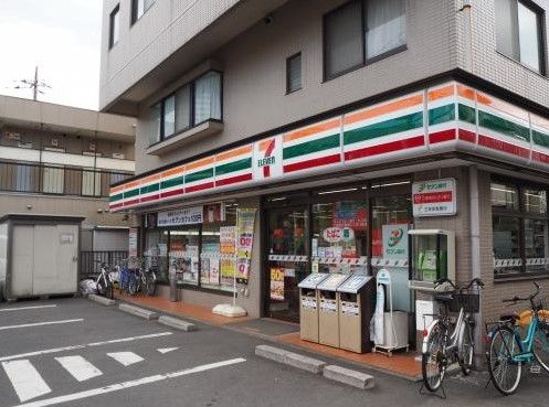 セブンイレブン 世田谷北烏山店の画像