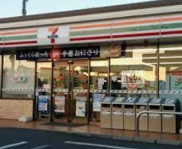 セブンイレブン 東松戸駅前店の画像