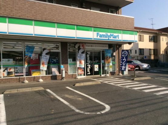 ファミリーマート 市川曽谷七丁目店の画像