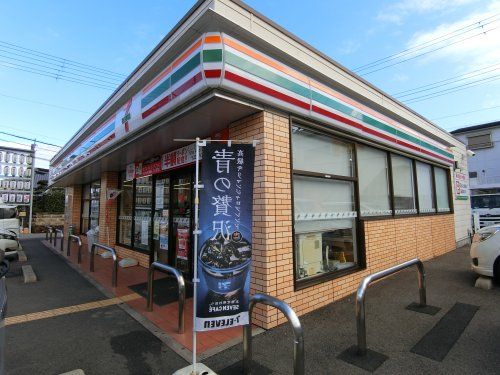 セブンイレブン　岸和田中井町店の画像