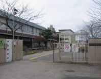 宇治市立西小倉中学校の画像
