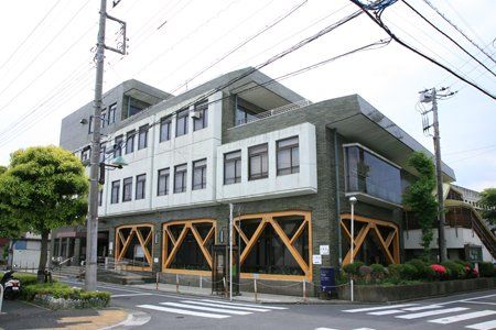 葛飾区立お花茶屋図書館の画像