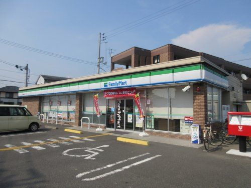 ファミリーマート高知朝倉西町店の画像