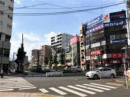 町屋駅前の画像