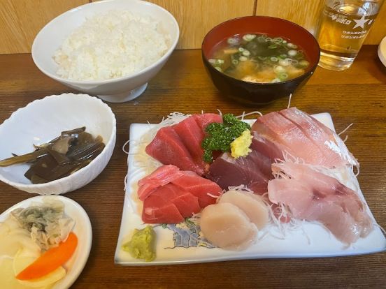 内堀食堂の画像