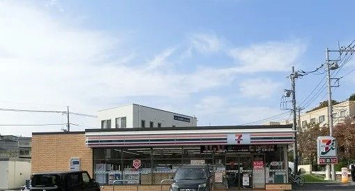 セブンイレブン 横浜荏子田店の画像
