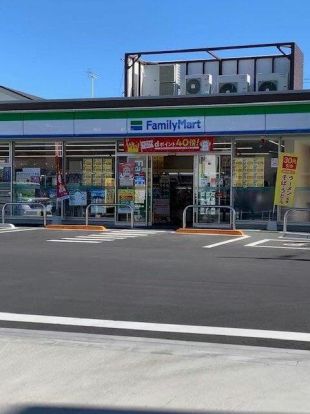 ファミリーマート 日の出山田通り店の画像