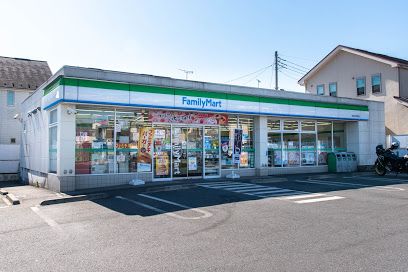 ファミリーマート 日の出平井店の画像