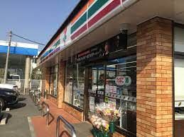 セブンイレブン日の出インター店の画像