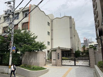 上町中学校の画像