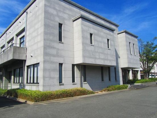 奈良県立大学附属図書館の画像