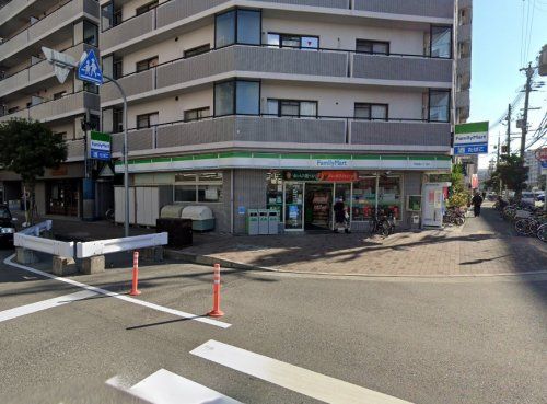 ファミリーマート西宮原二丁目店の画像