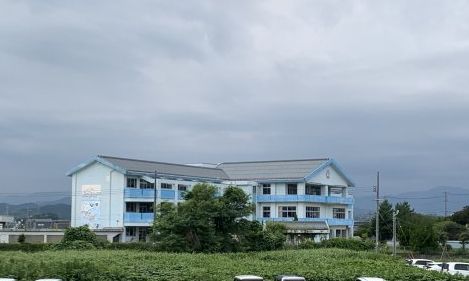 鳥取市立賀露小学校の画像