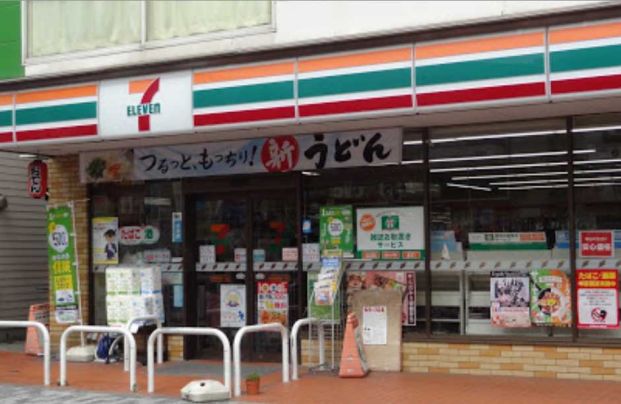 セブンイレブン 目黒柿の木坂1丁目店の画像