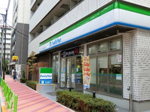 ファミリーマート佃二丁目店の画像