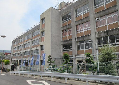 生駒市立生駒南中学校の画像