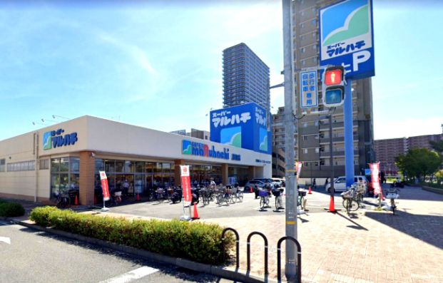 スーパーマルハチ 鷹取店の画像
