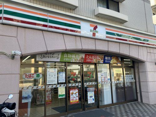 セブンイレブン横浜中山北店の画像