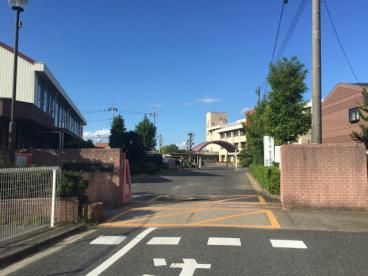 岡山市立芳明小学校の画像