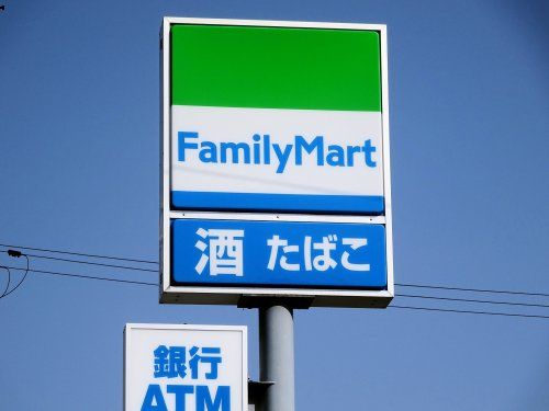 ファミリーマート 甲陽園駅前店の画像