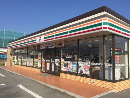 セブンイレブン甲府上阿原店の画像