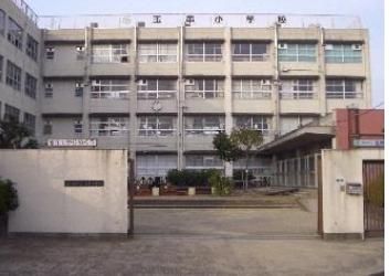 東大阪市立玉串小学校の画像