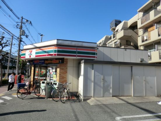 セブンイレブン　尼崎椎堂１丁目店の画像