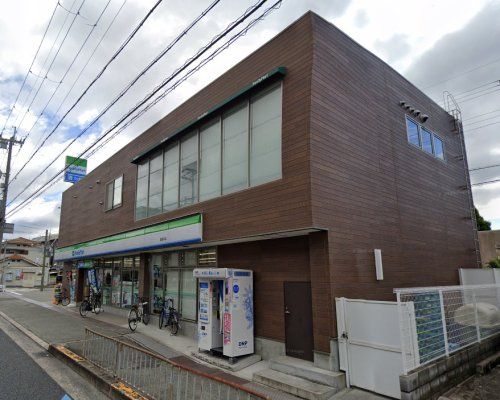 ファミリーマート 岸部中店の画像